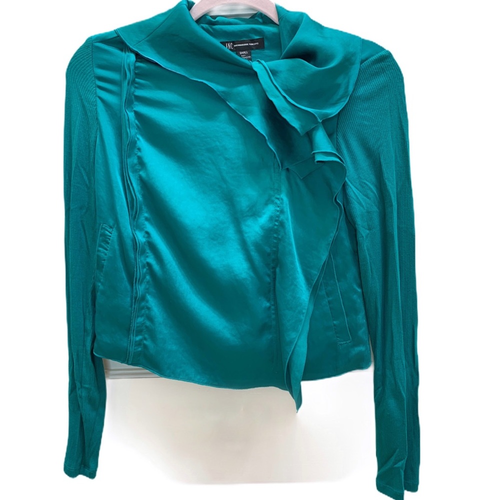 Gorgeous Light Weight Crop Top/Jacket